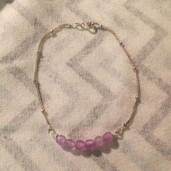 Purple beaded Sterling Silver Delicate Bracelet - Picture 1 of 4